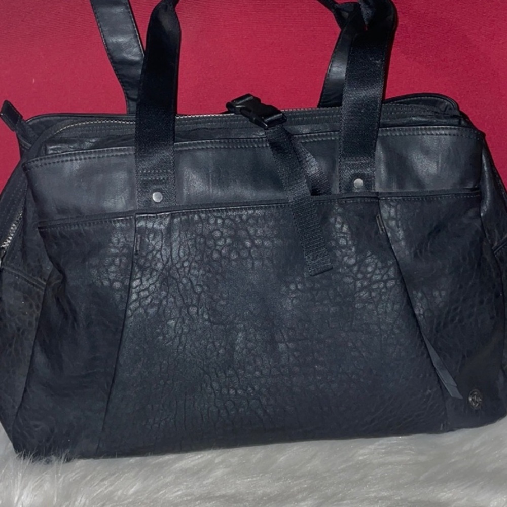 Lululemon gym bag vintage style